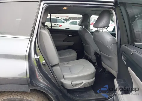 2022 Toyota Highlander Xle from USA, damaged, VIN 5TDGZRBHXNS570927